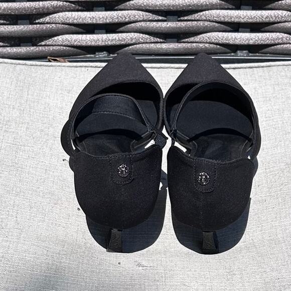 Anne Klein Black Kitten iFlex Faux Suede Low Heel, Size 8M - Picture 7 of 9